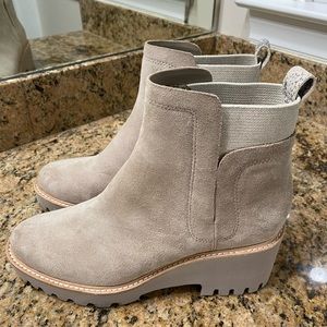 Dolce Vita Ankle Boots